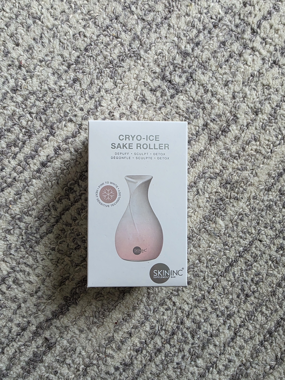 NEW *SkinInc* Ice Cryo Sake Roller